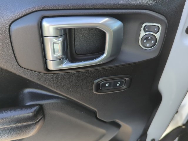 Used 2021 Jeep Wrangler Sport image 18