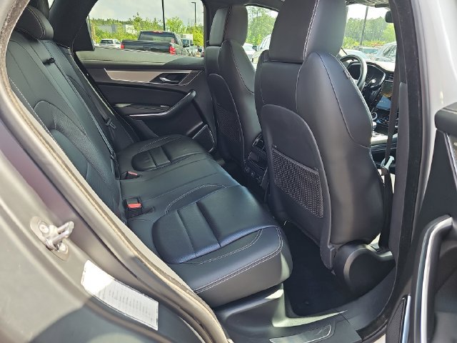 Used 2024 Jaguar F-PACE R-Dynamic S AWD/4WD image 15