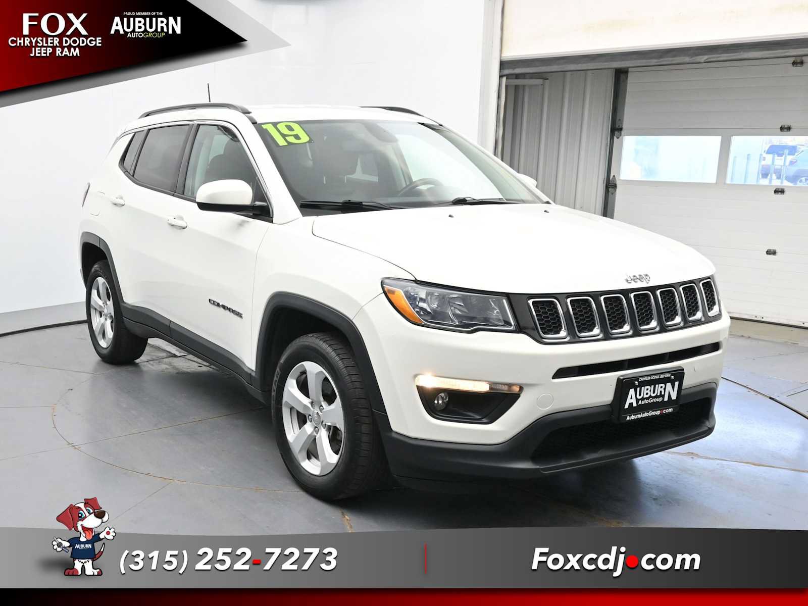 Used 2019 Jeep Compass Latitude w/ Cold Weather Group AWD/4WD image 2