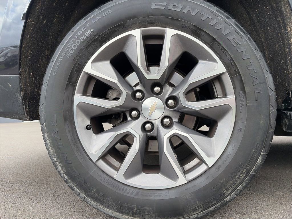 Used 2022 Chevrolet Tahoe LT w/ LT Signature Plus Package AWD/4WD image 23