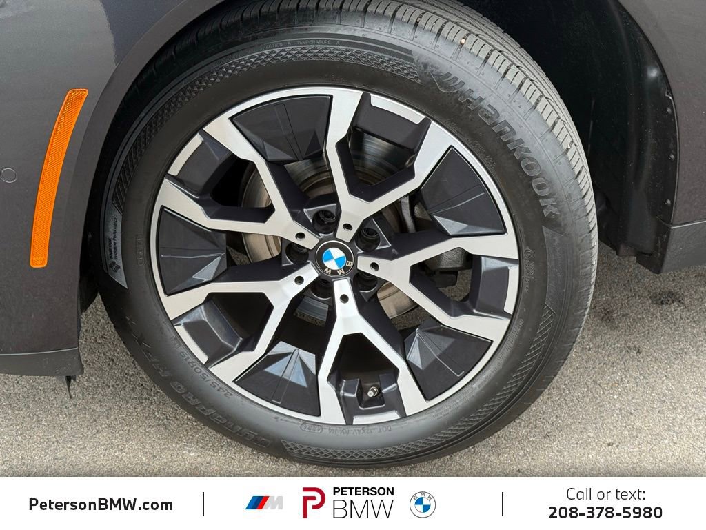 Used 2025 BMW X3 xDrive30i w/ Premium Package image 11