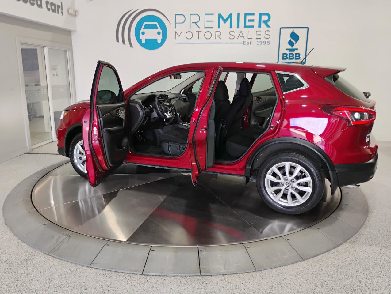 Used 2020 Nissan Rogue Sport S w/ Appearance Package FWD image 6
