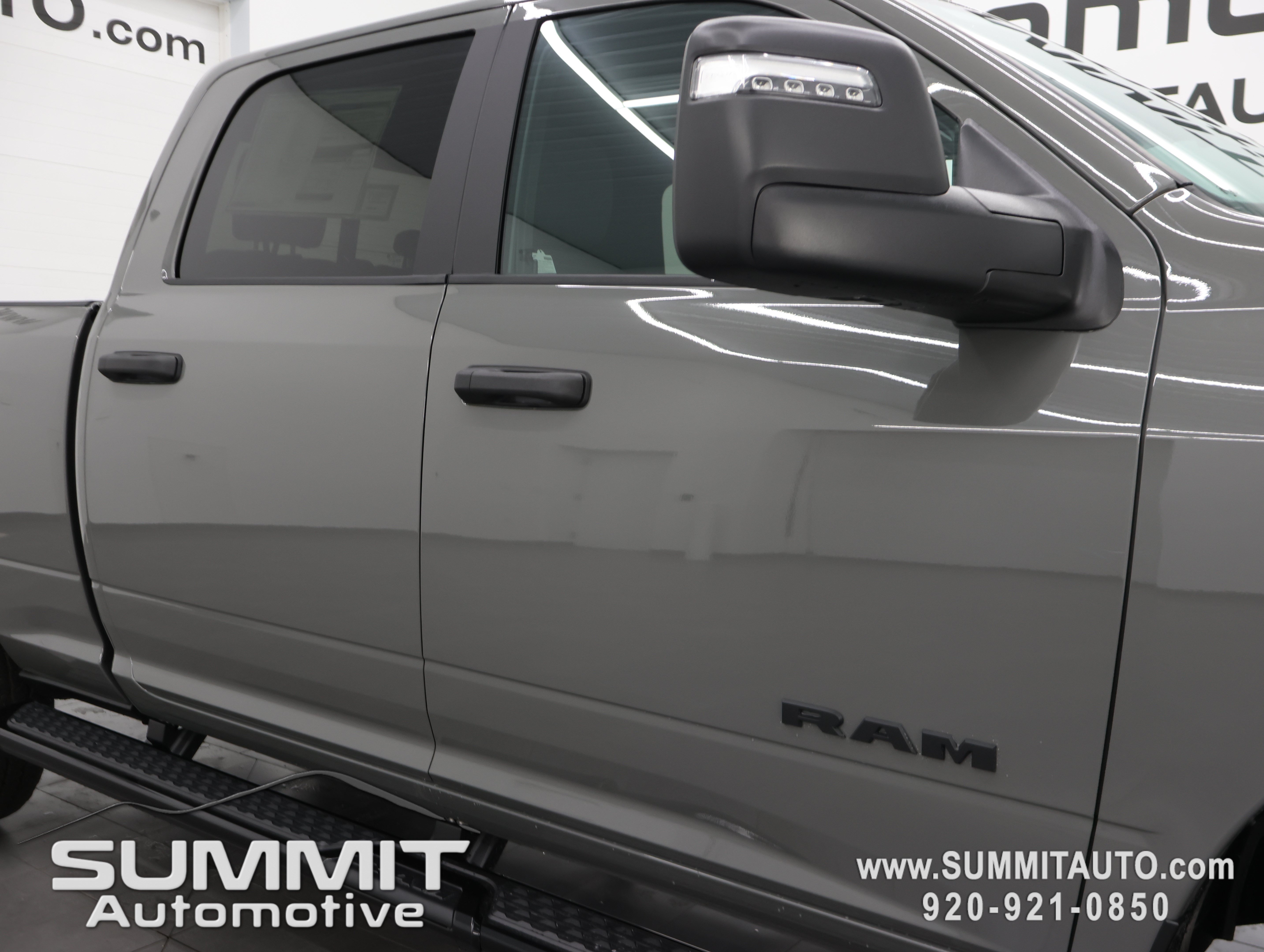 New 2026 RAM 2500 Big Horn AWD/4WD image 25