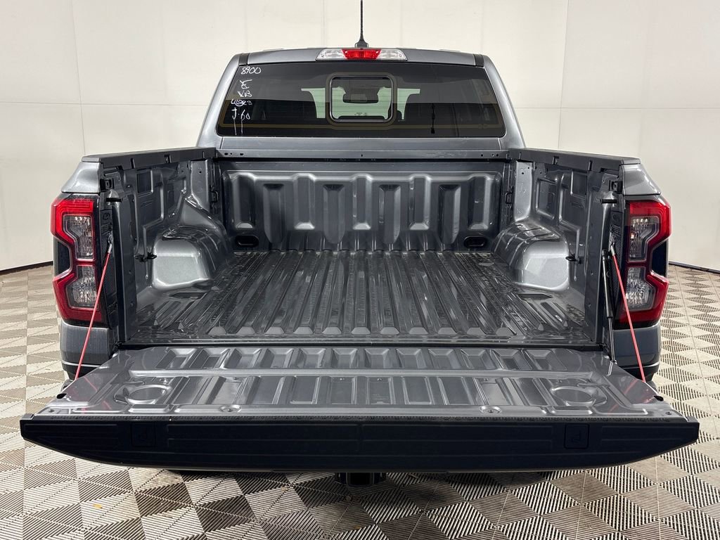 New 2026 Ford Ranger Lariat w/ Black Appearance Package image 28