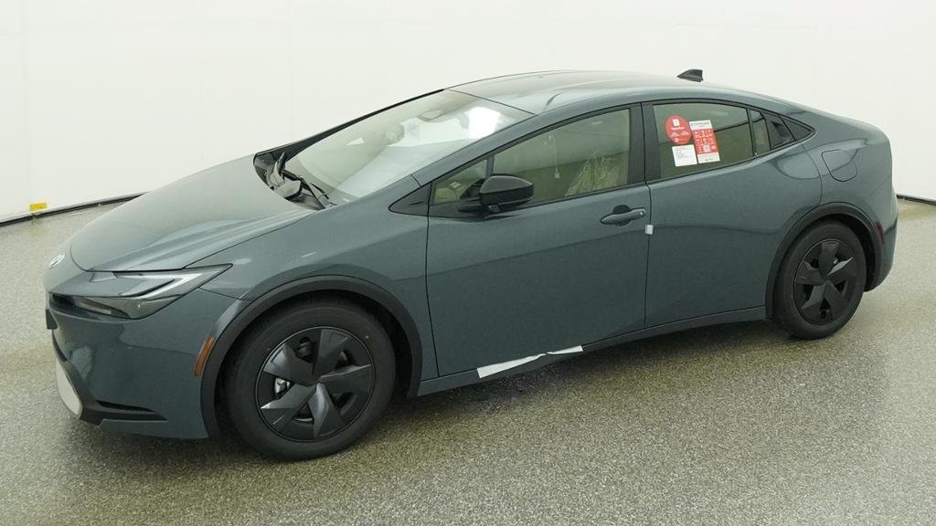 New 2027 Toyota Prius Plug-In Hybrid FWD image 5