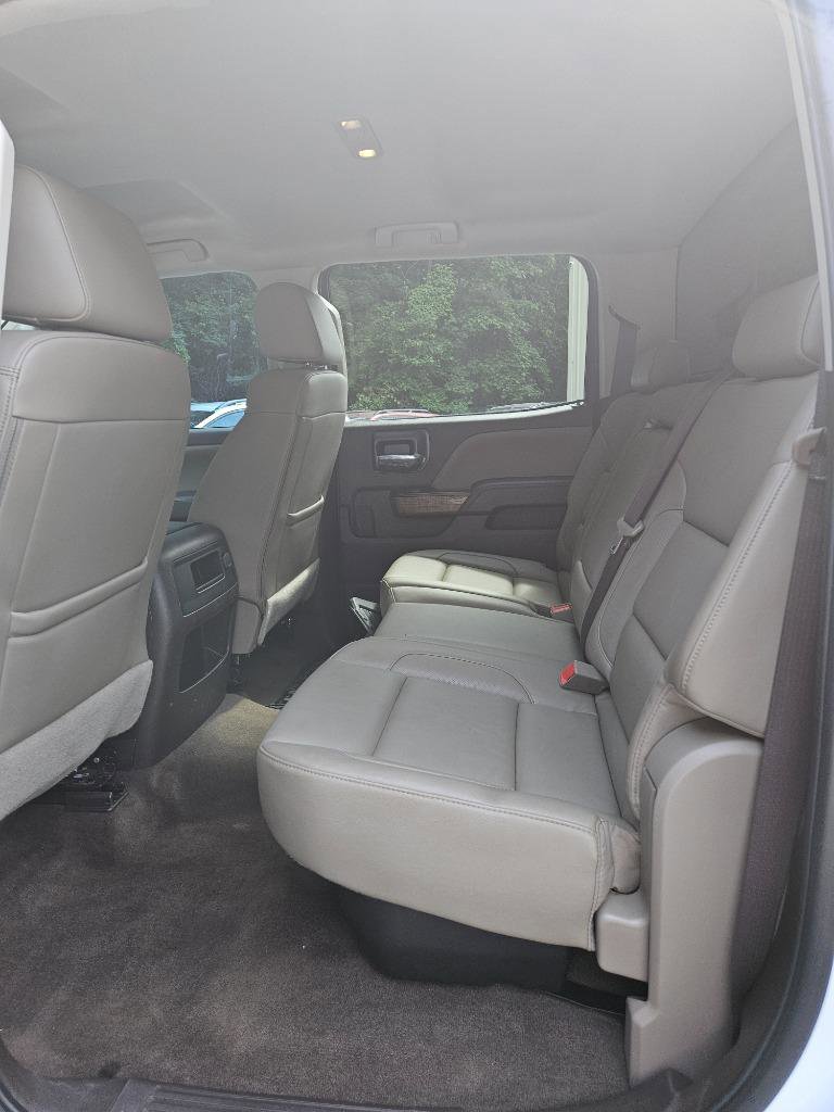 Used 2017 GMC Sierra 3500 SLT w/ Duramax Plus Package AWD/4WD image 21