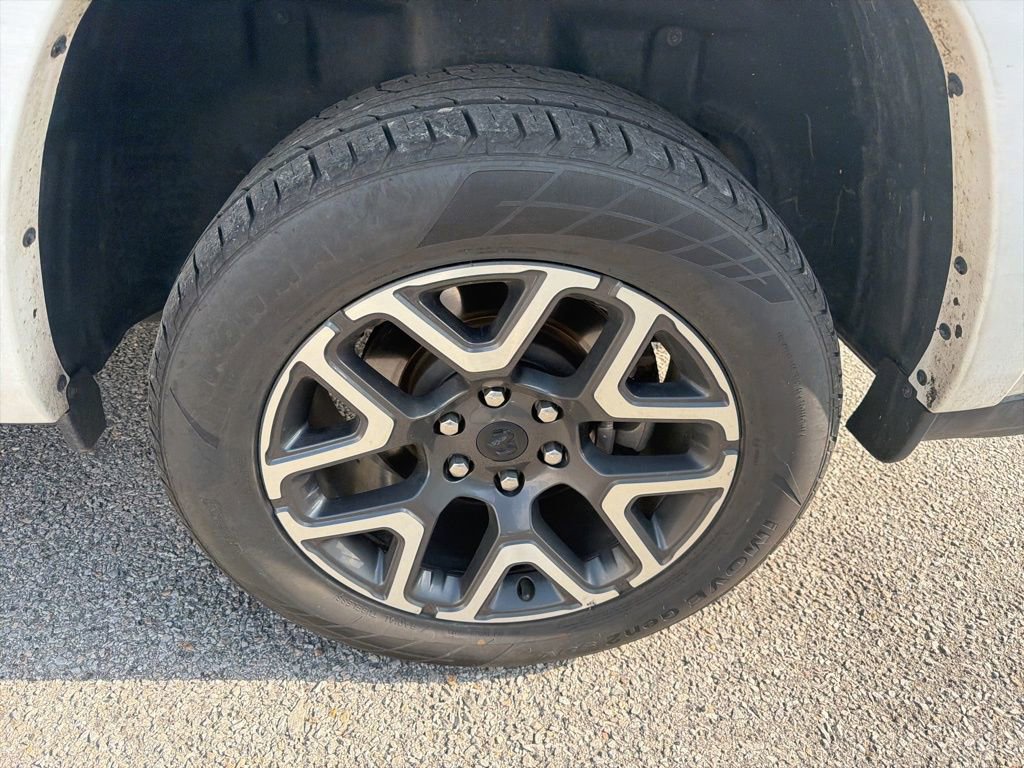 Used 2025 RAM 1500 Laramie image 11