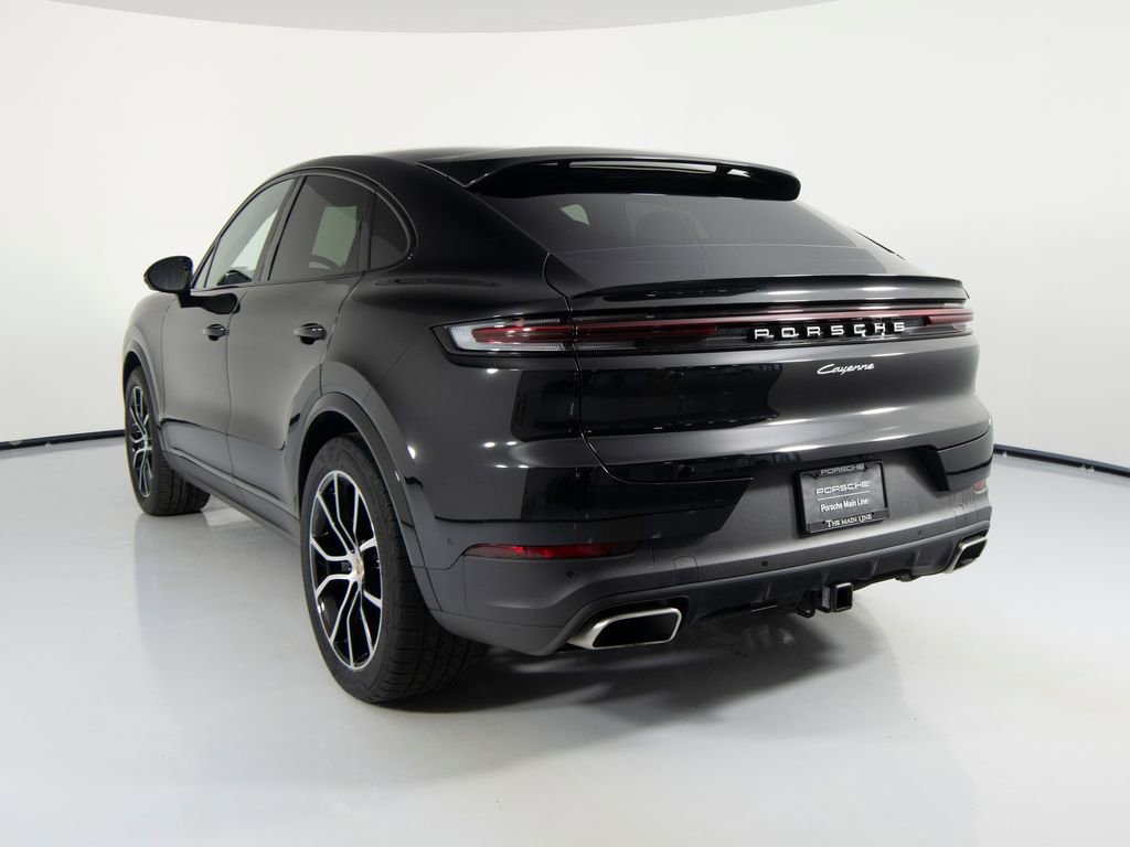 Certified 2025 Porsche Cayenne Coupe image 8
