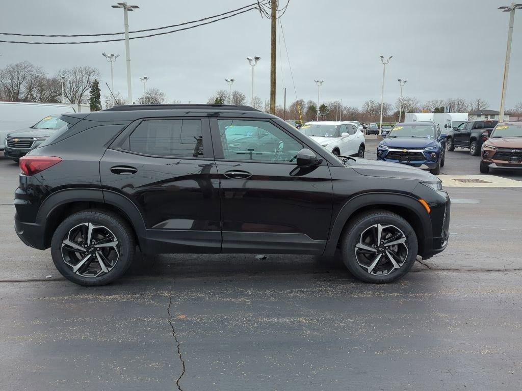 Certified 2023 Chevrolet TrailBlazer RS w/ Sun and Liftgate Package image 10