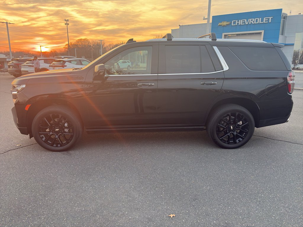Used 2024 Chevrolet Tahoe High Country image 4