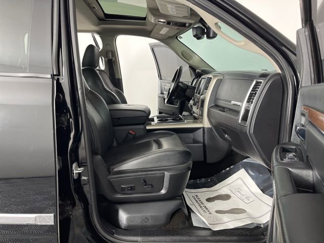 Used 2014 RAM 1500 Laramie w/ Convenience Group image 41