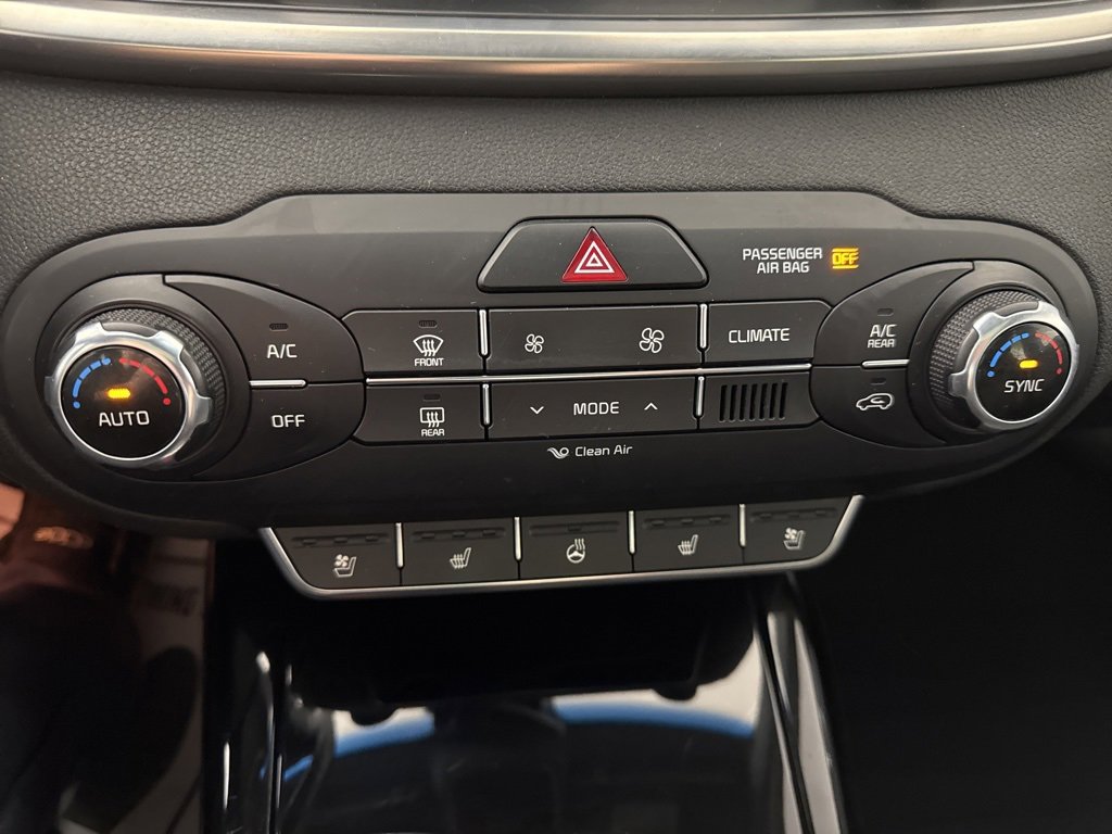 Used 2017 Kia Sorento SX image 20