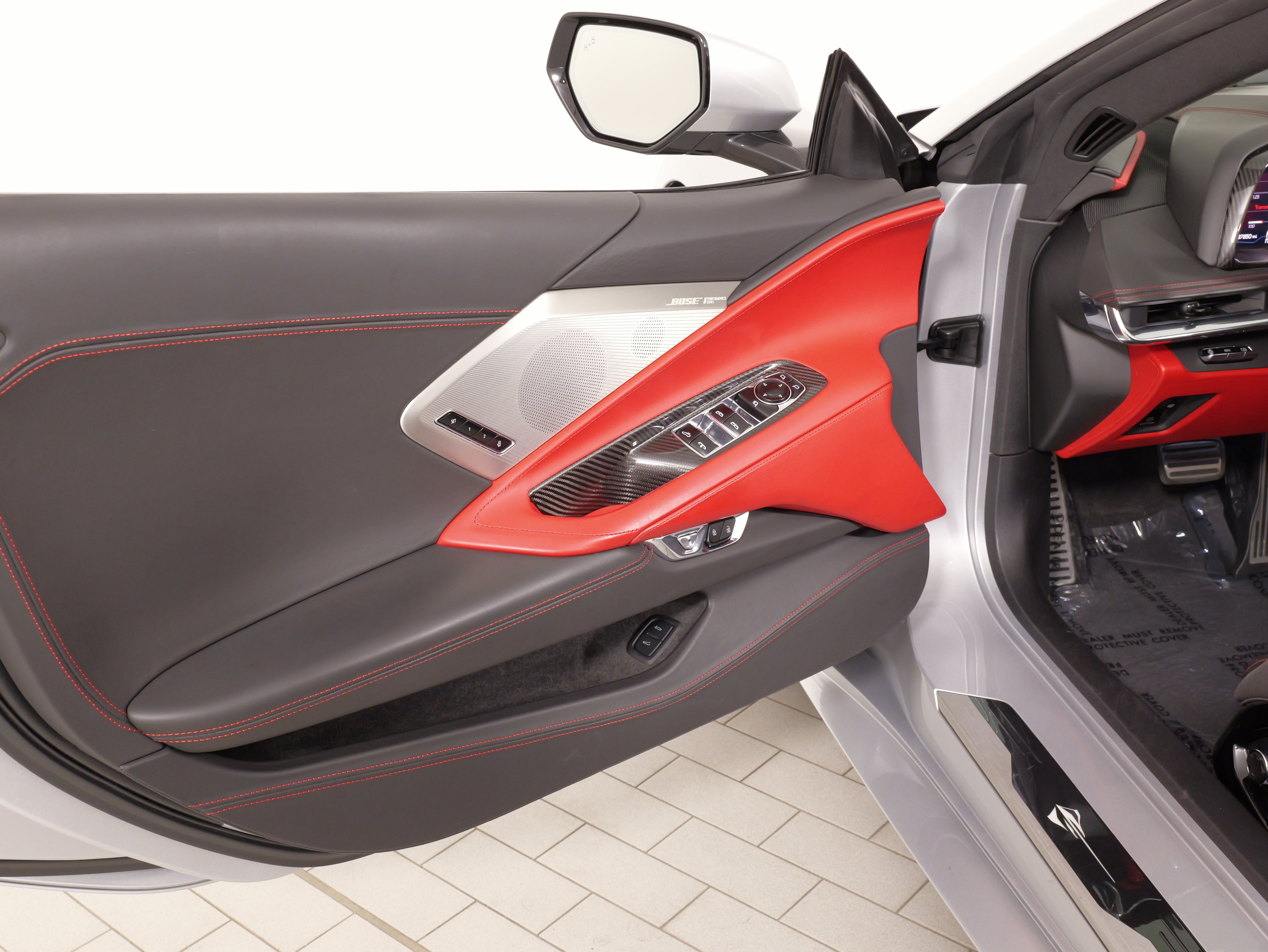 Used 2020 Chevrolet Corvette Stingray Premium Conv w/ 3LT Preferred Equipment Group RWD image 27