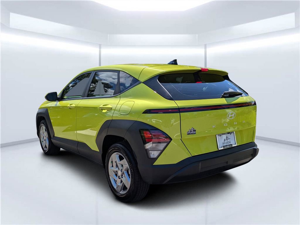 Certified 2025 Hyundai Kona SE FWD image 6