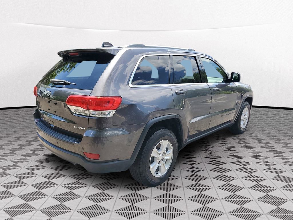 Used 2017 Jeep Grand Cherokee Laredo w/ Quick Order Package 2BE RWD image 6
