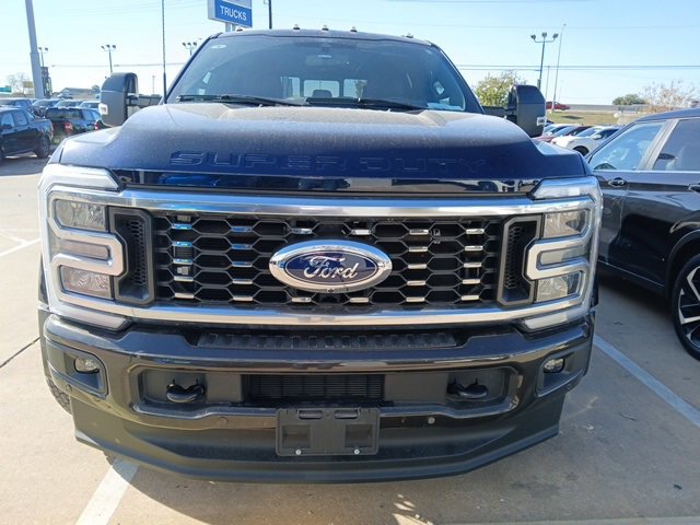 Used 2024 Ford F450 King Ranch w/ FX4 Off-Road Package image 3