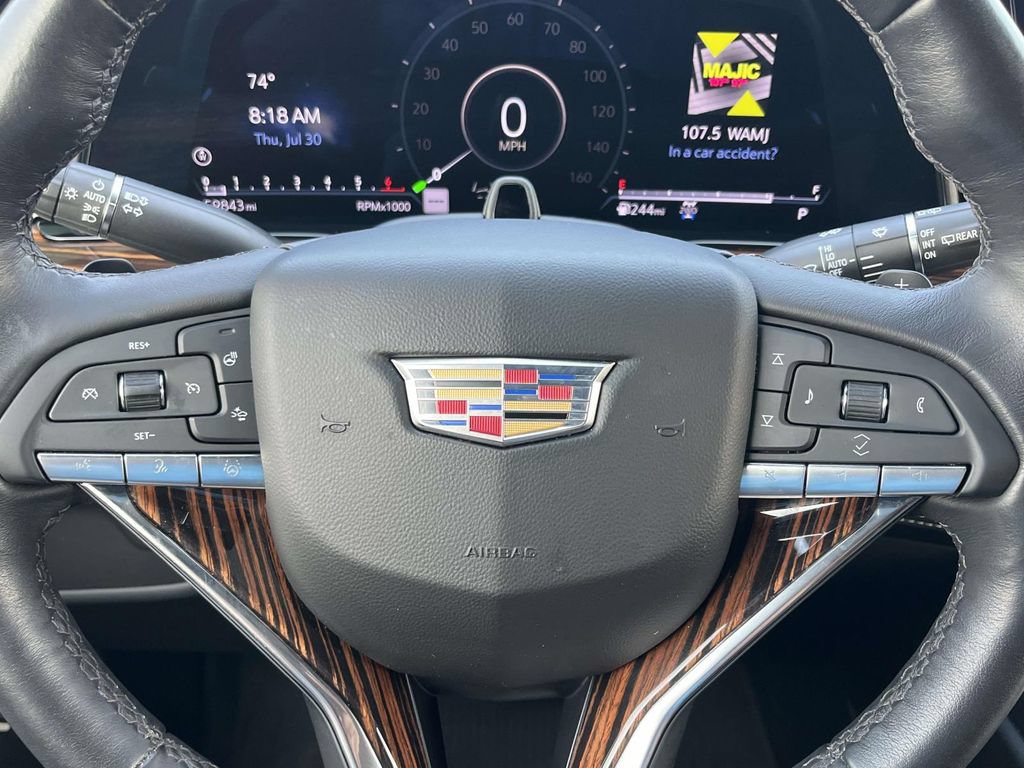 Used 2023 Cadillac Escalade Premium Luxury AWD/4WD image 25
