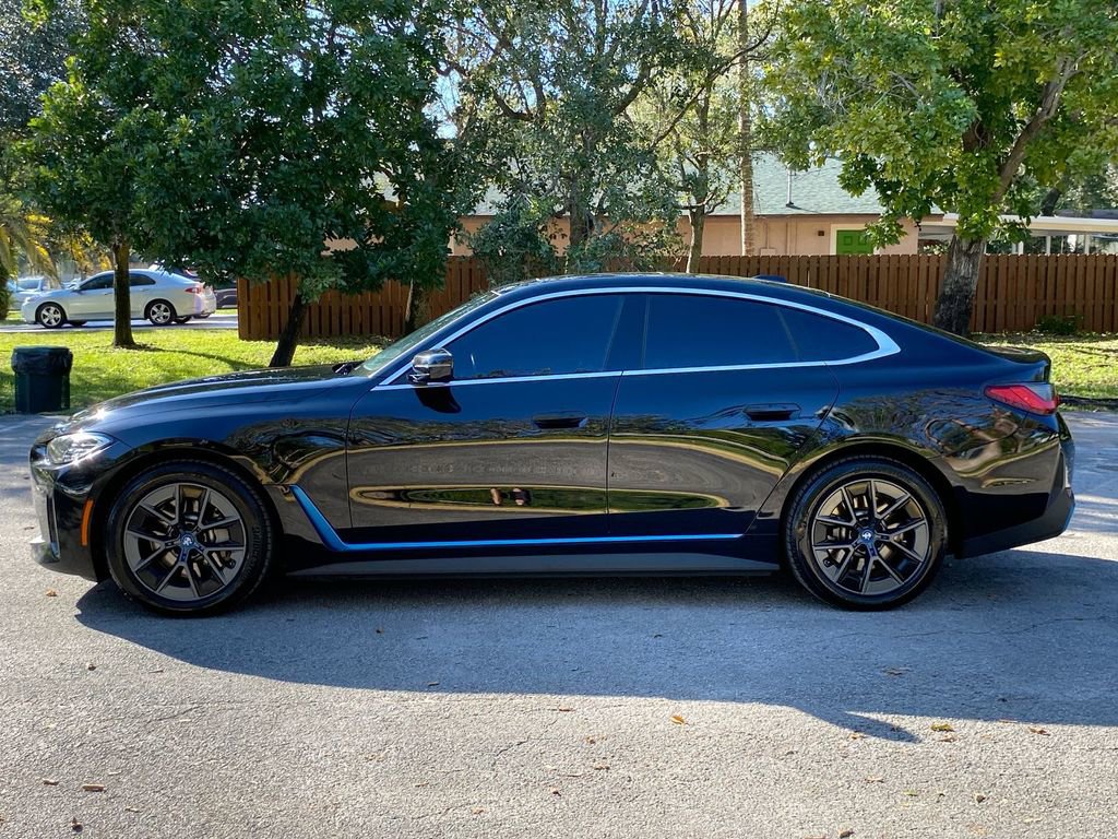 Used 2023 BMW i4 eDrive40 image 4