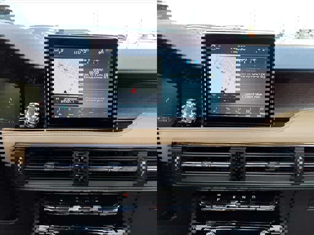 Used 2020 Lincoln Corsair Reserve w/ Equipment Group 202A image 10