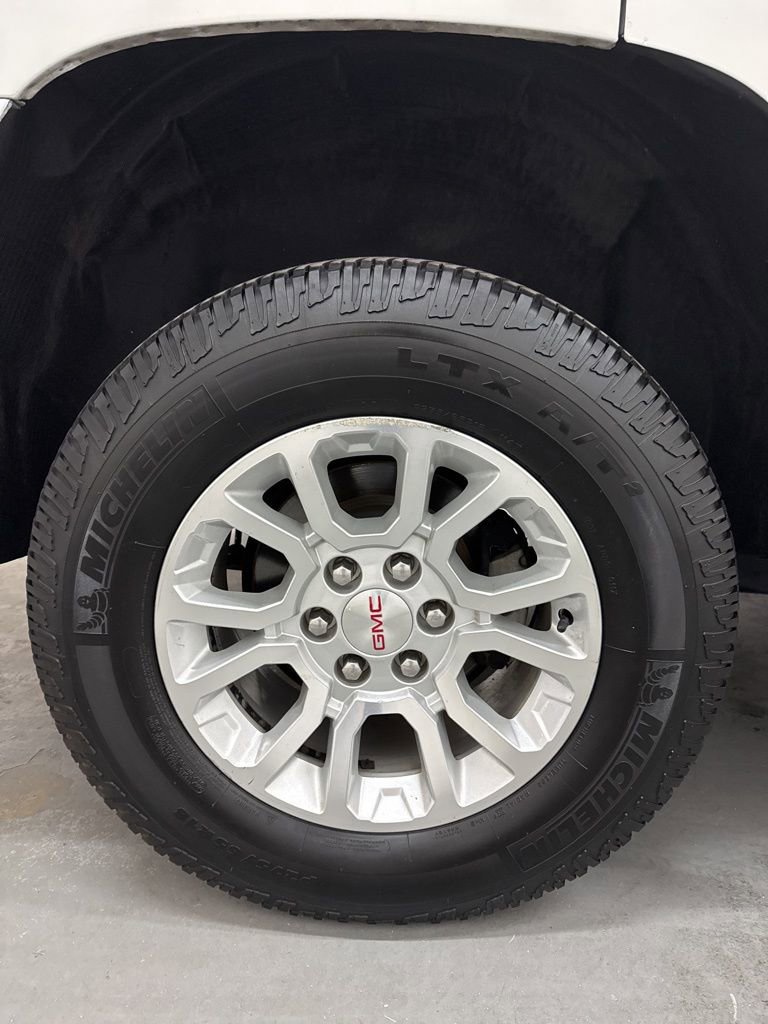 Used 2020 GMC Yukon SLT image 43