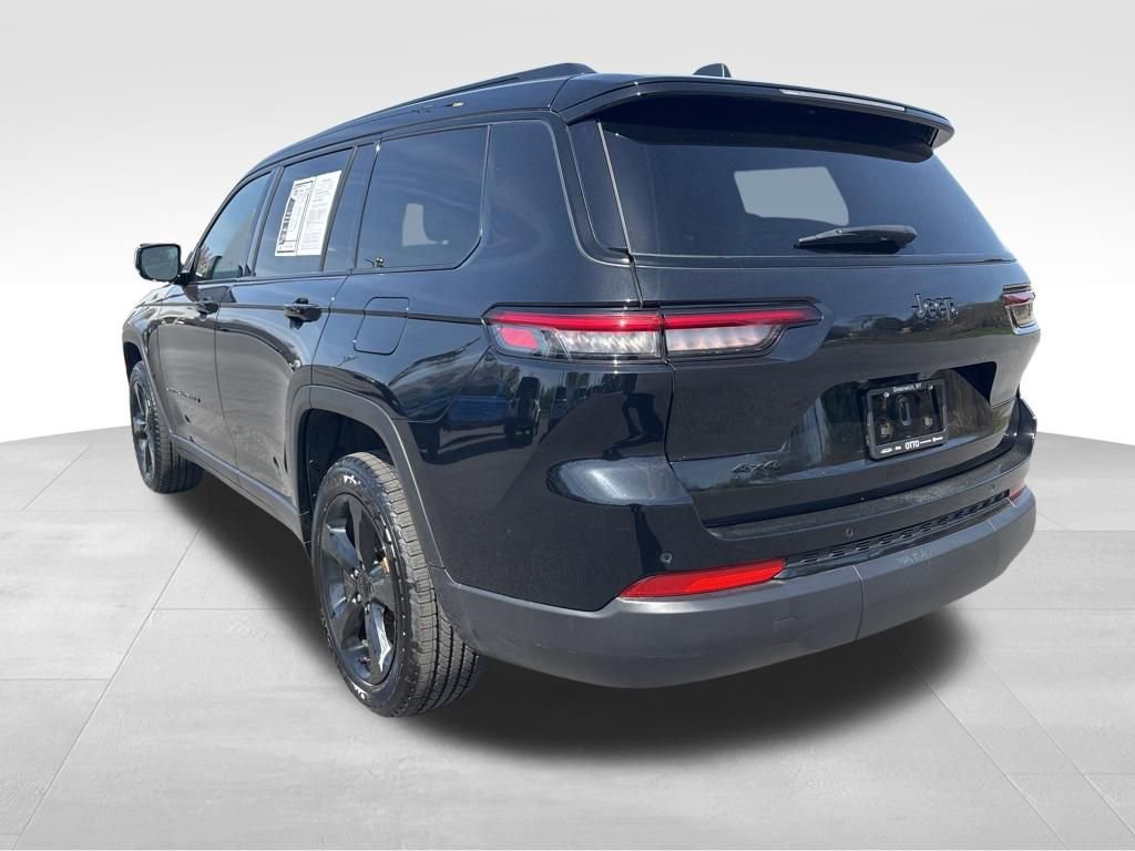 Used 2023 Jeep Grand Cherokee L Laredo AWD/4WD image 5