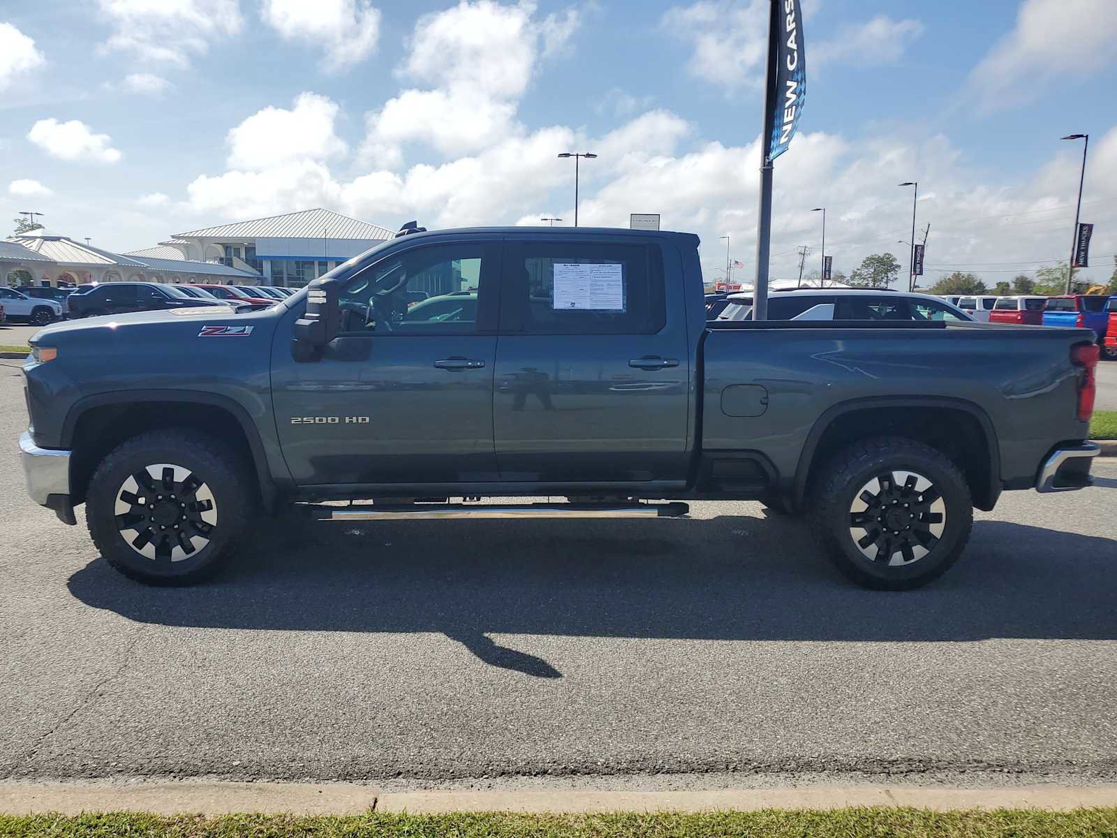 Used 2020 Chevrolet Silverado 2500 LT w/ All Star Edition image 2