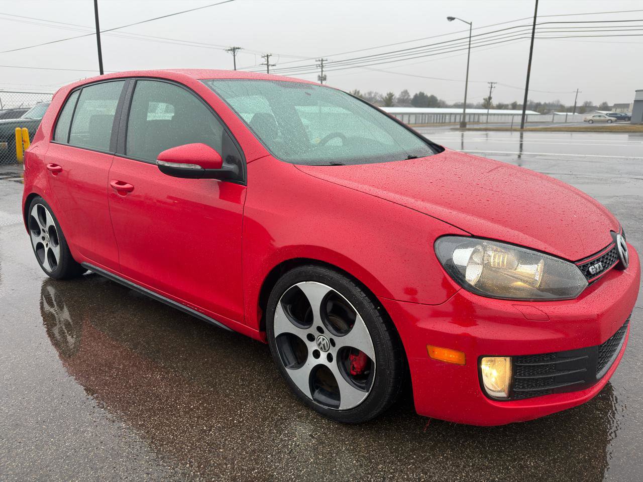Used 2013 Volkswagen GTI 4-Door FWD image 15