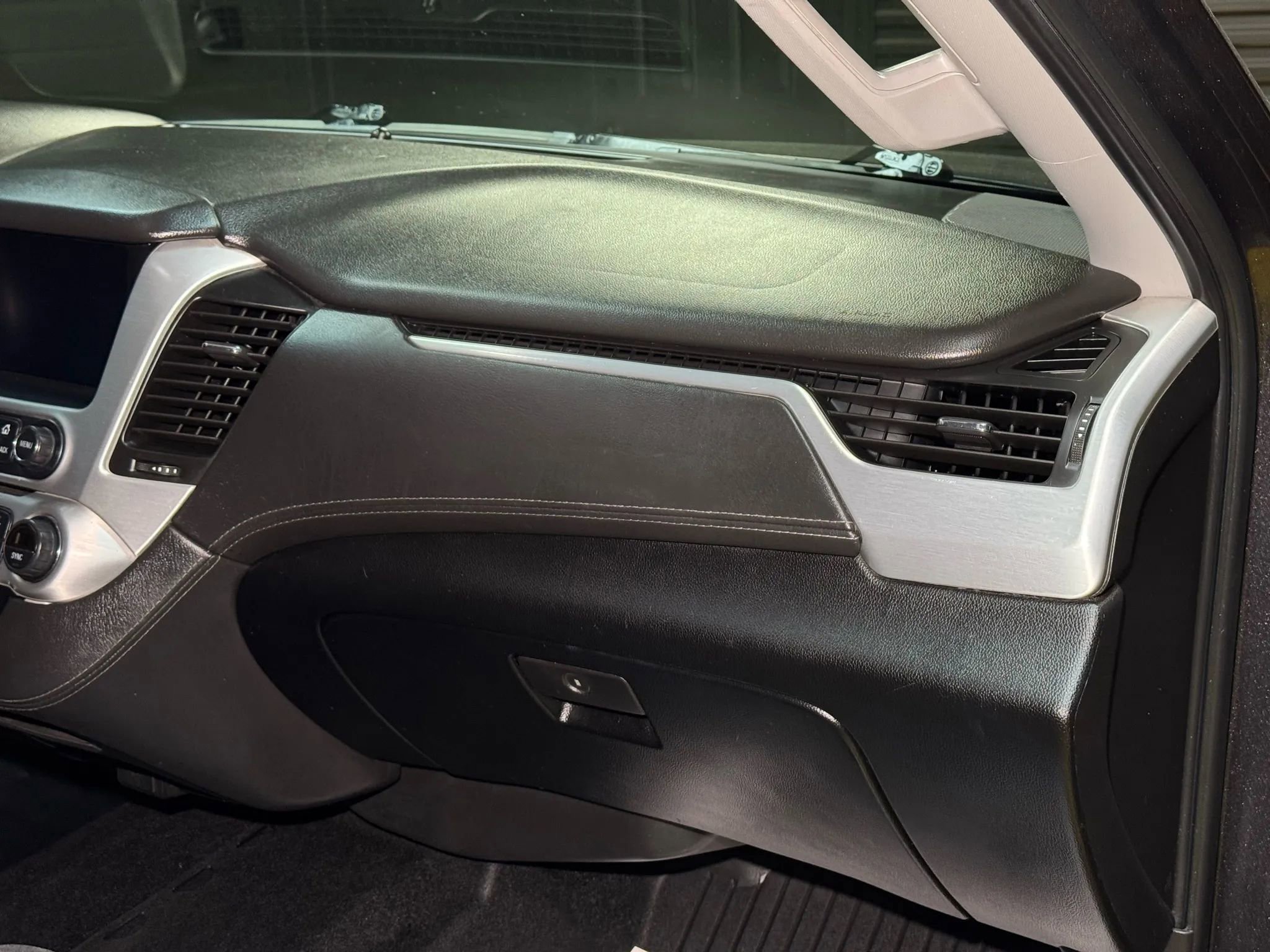 Used 2016 GMC Yukon SLE w/ HD Trailering Package image 52