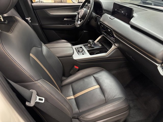 Used 2024 MAZDA CX-90 3.3 Turbo w/ Premium Plus Pkg image 9