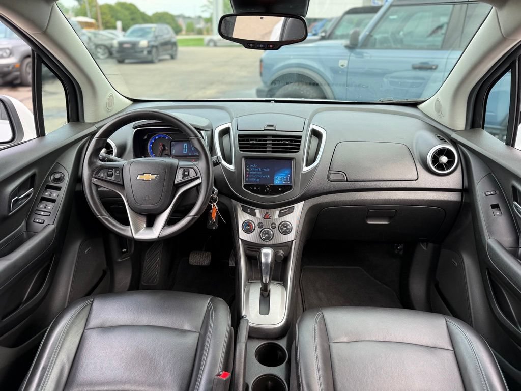 Used 2016 Chevrolet Trax LTZ FWD image 2