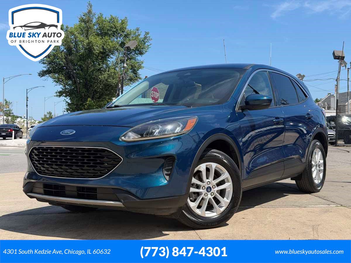 Used 2020 Ford Escape SE FWD image 1