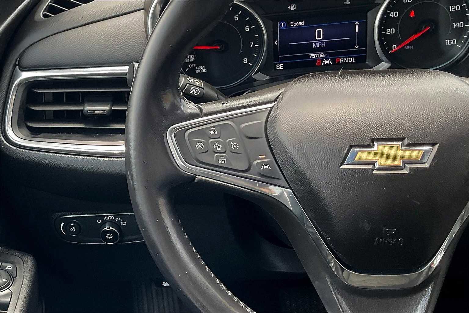Used 2020 Chevrolet Equinox LT image 17