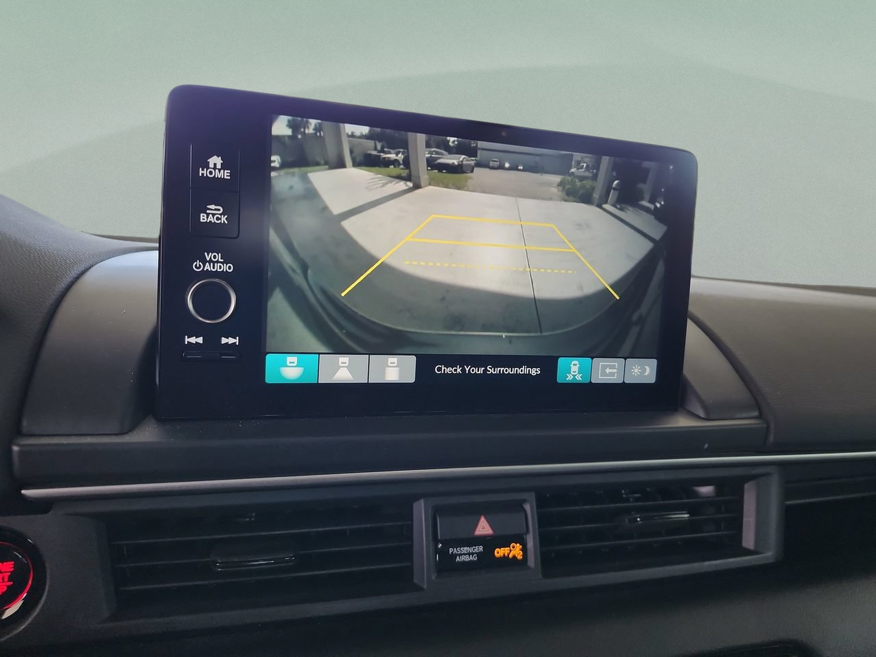 Used 2025 Honda Pilot Touring image 23