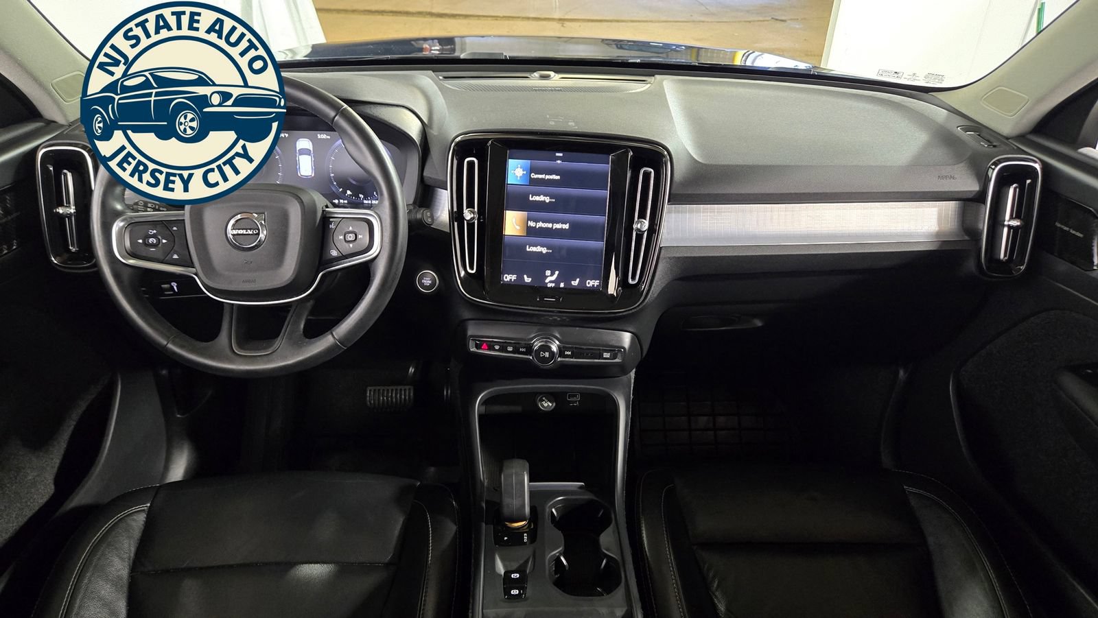 Used 2022 Volvo XC40 T5 Momentum w/ Premium Package AWD/4WD image 28