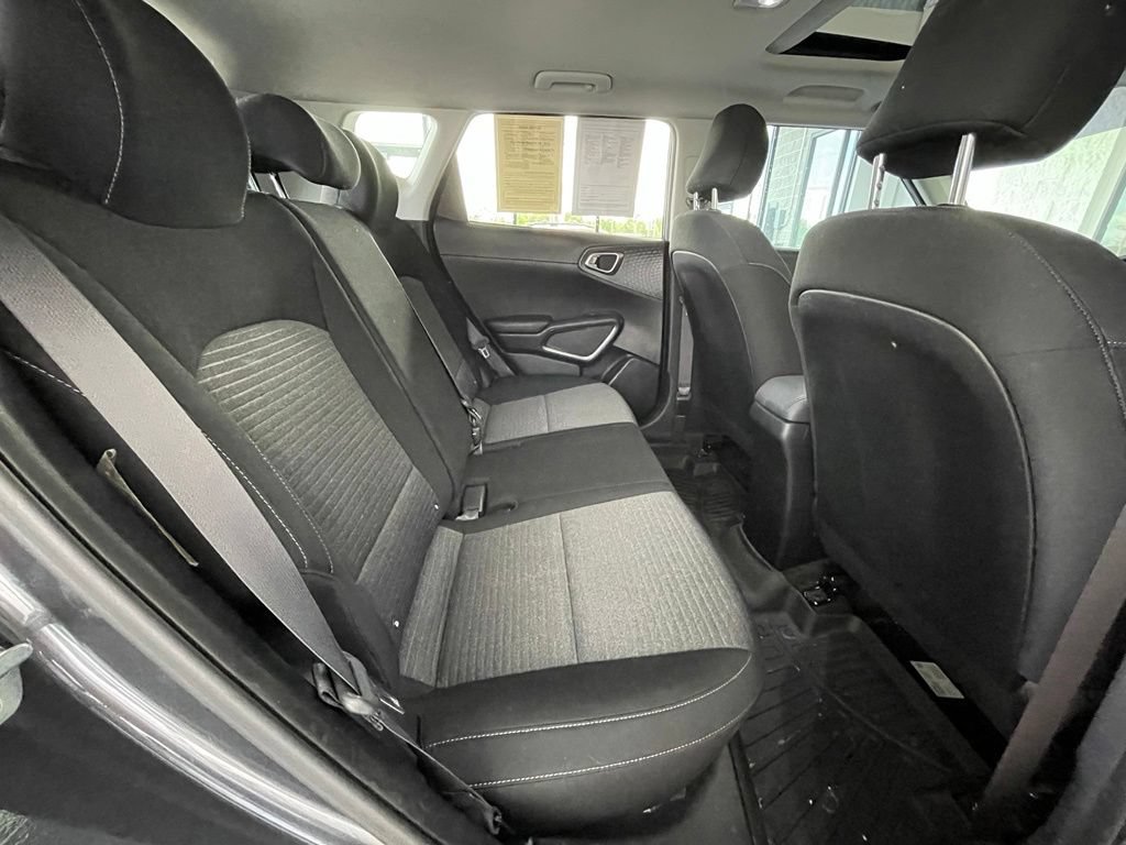 Used 2021 Kia Soul GT-Line FWD image 22