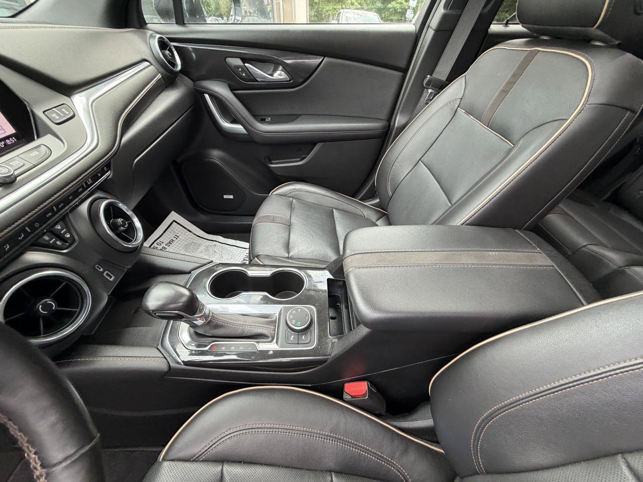 Used 2019 Chevrolet Blazer Premier w/ Sun and Wheels Package AWD/4WD image 18
