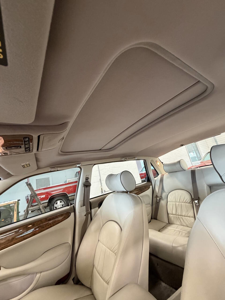 Used 2001 Jaguar XJ Vanden Plas image 14