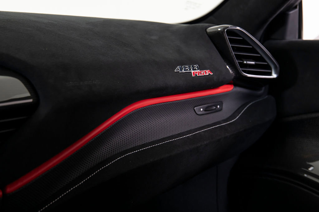 Certified 2019 Ferrari 488 Pista Coupe RWD image 17