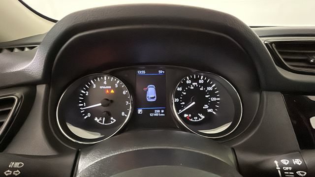 Used 2019 Nissan Rogue S w/ Special Edition Package AWD/4WD image 17