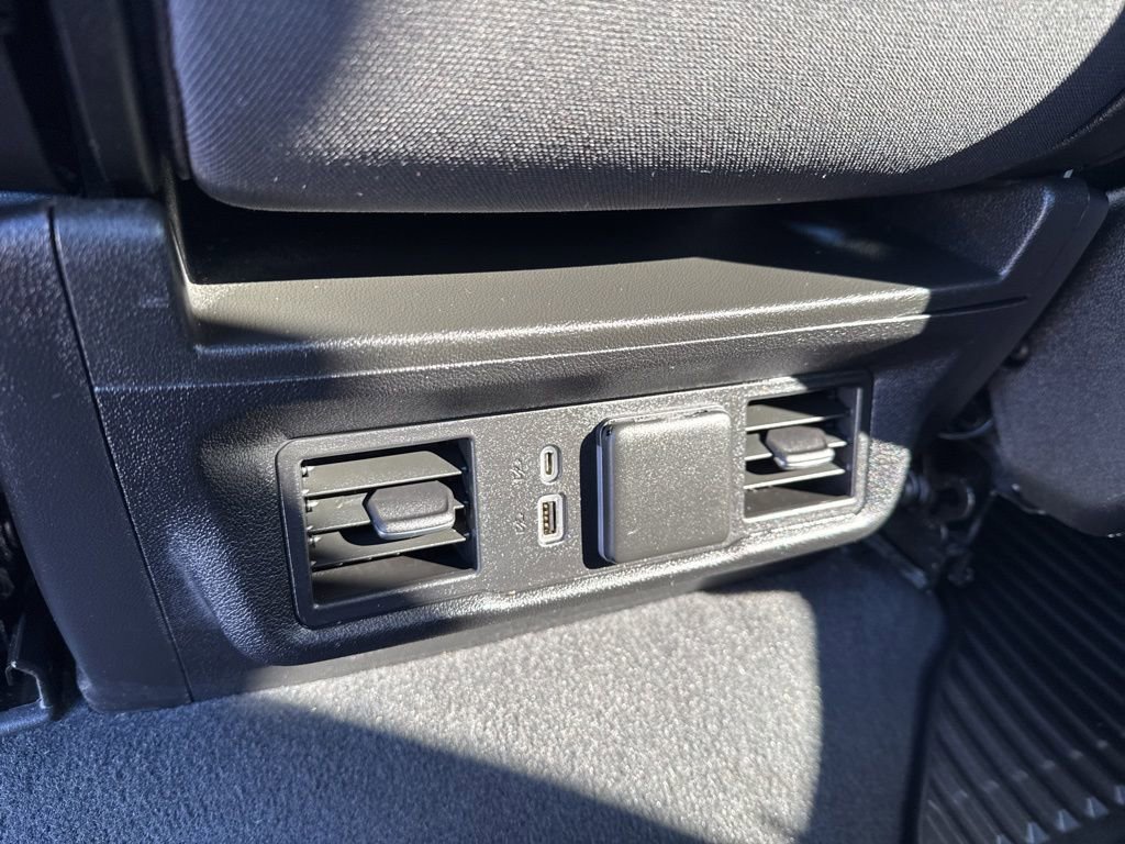 Used 2023 GMC Sierra 1500 SLE w/ Snow Plow Prep Package image 19