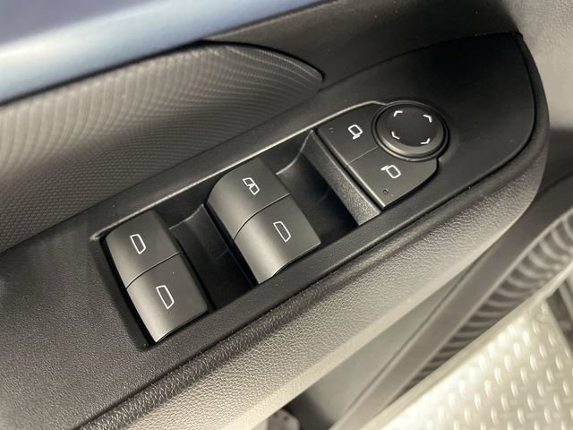New 2026 Chevrolet Equinox EV LT AWD/4WD image 13