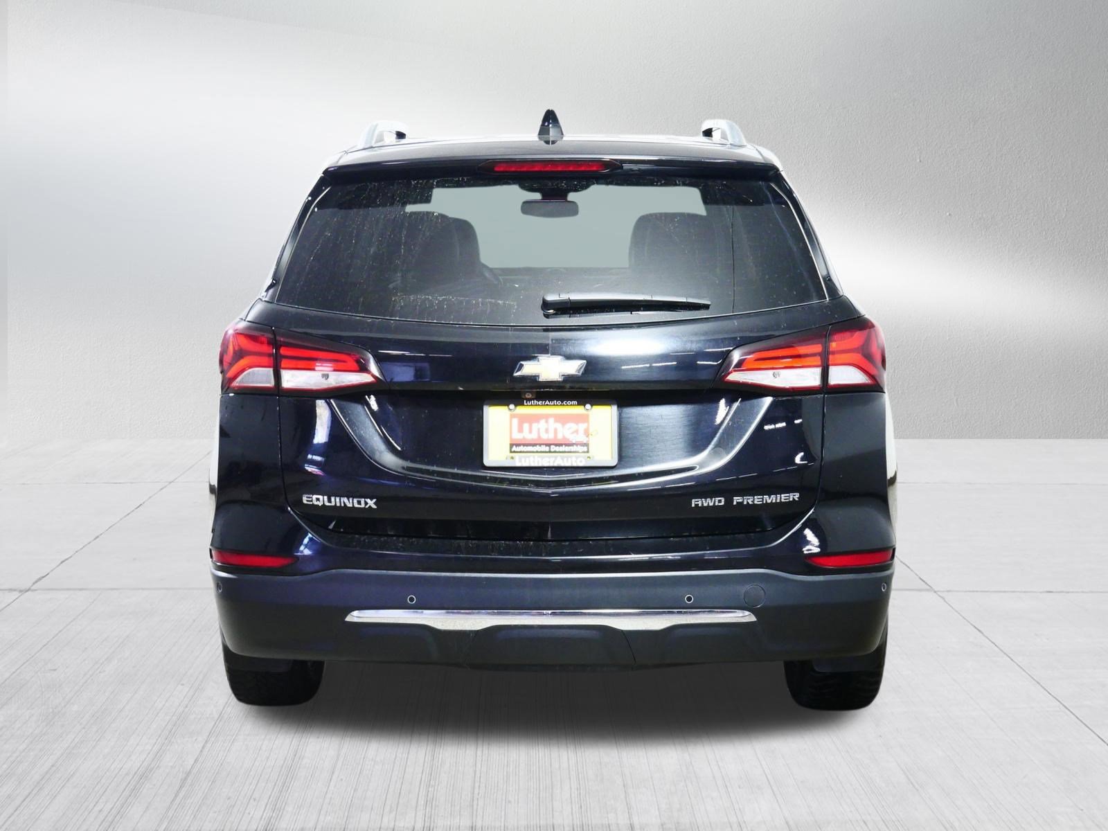 Used 2023 Chevrolet Equinox Premier image 6