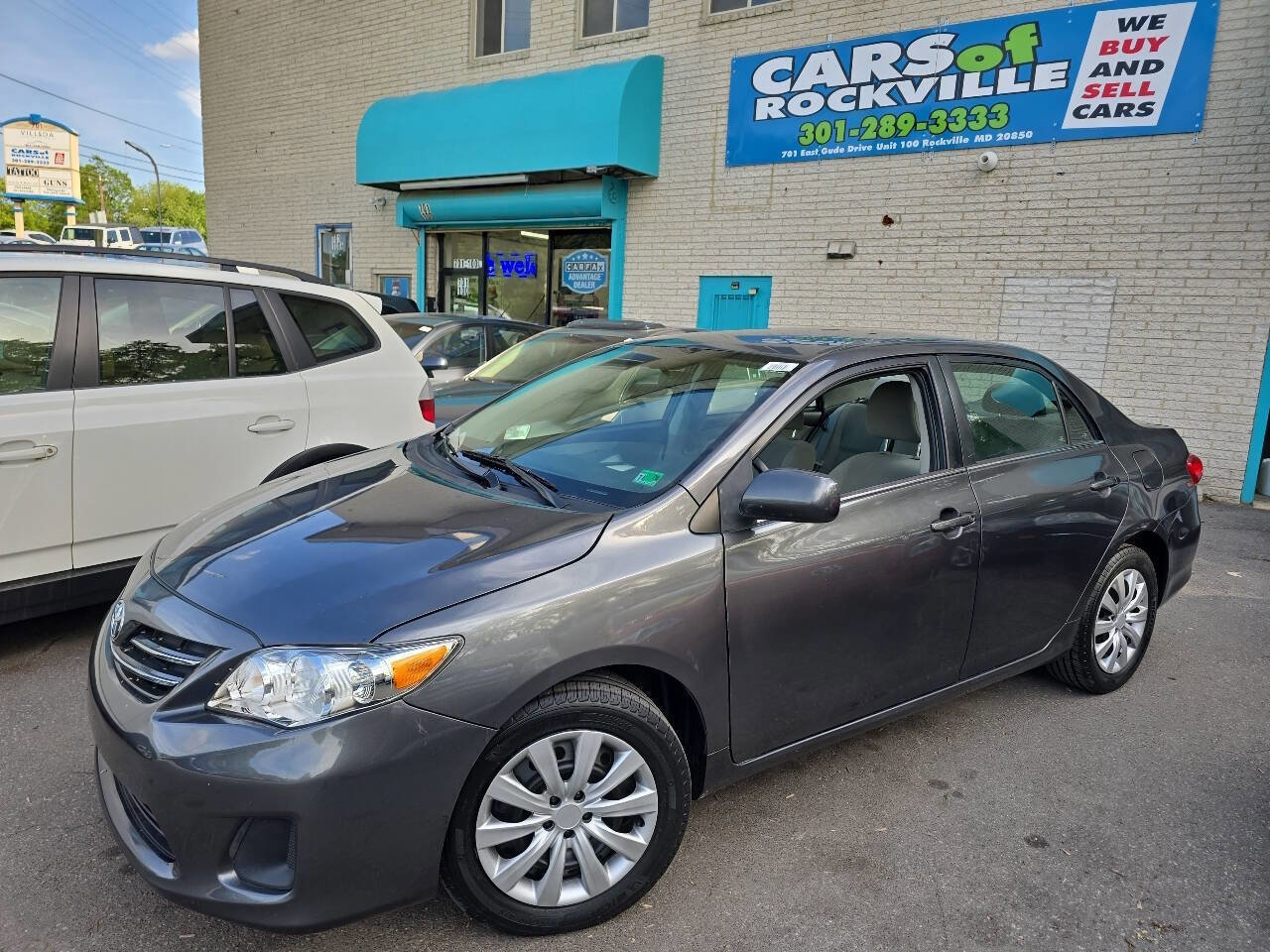 Used 2013 Toyota Corolla LE FWD image 4
