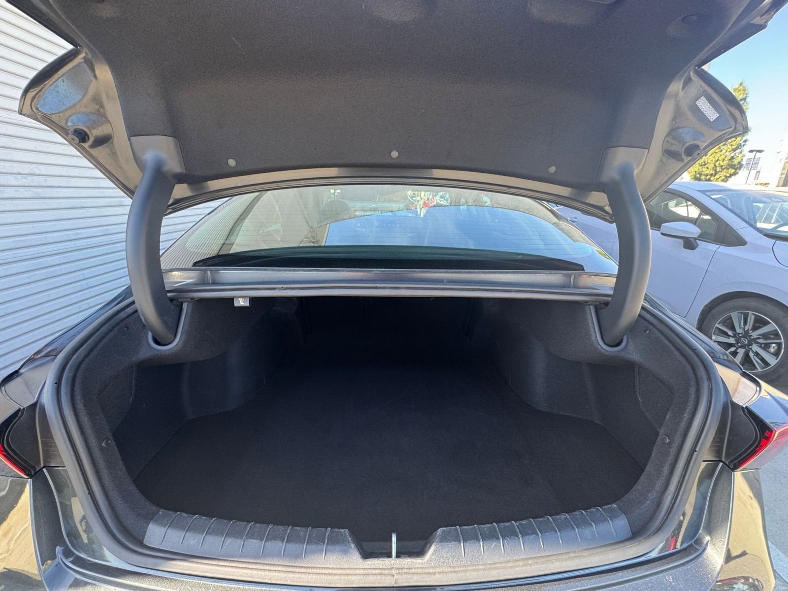 Used 2025 Kia K5 LXS image 31