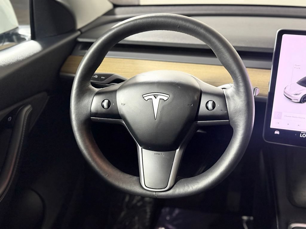 Used 2021 Tesla Model Y Long Range AWD/4WD image 13