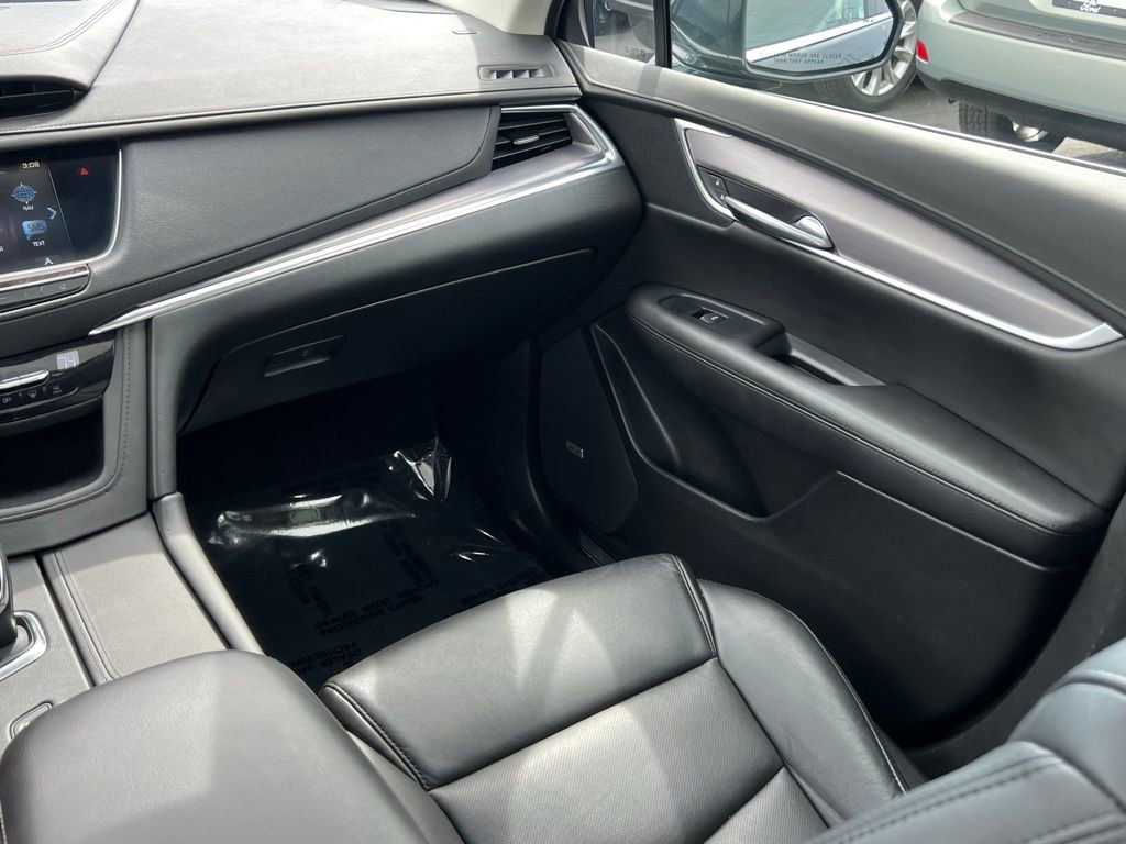 Used 2019 Cadillac XT5 Luxury image 18
