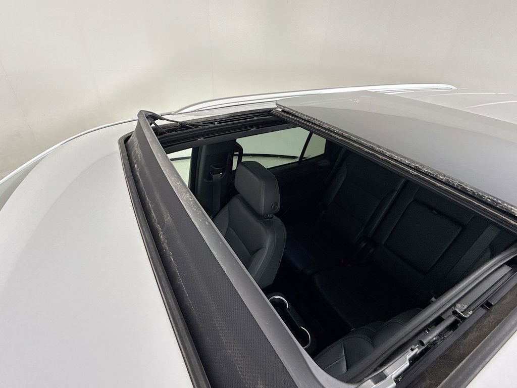 Used 2024 Chevrolet Tahoe LT image 25