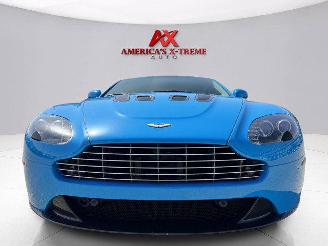 Used 2011 Aston Martin V12 Vantage Coupe image 8