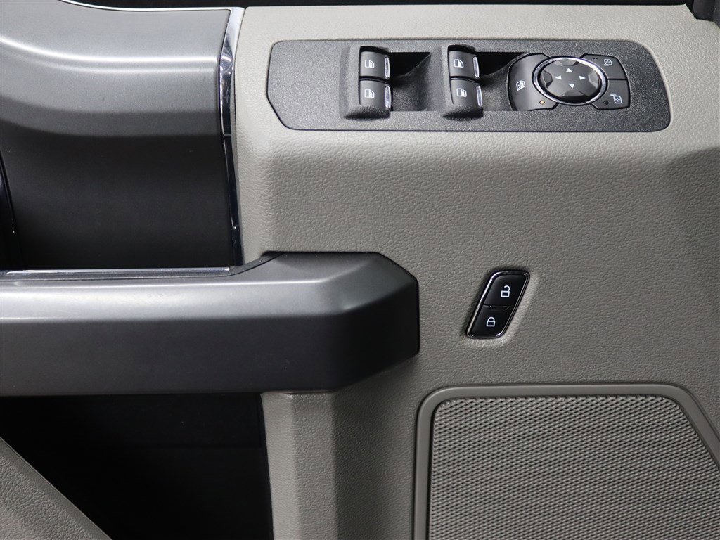 Used 2019 Ford F150 XLT w/ Equipment Group 302A Luxury image 34