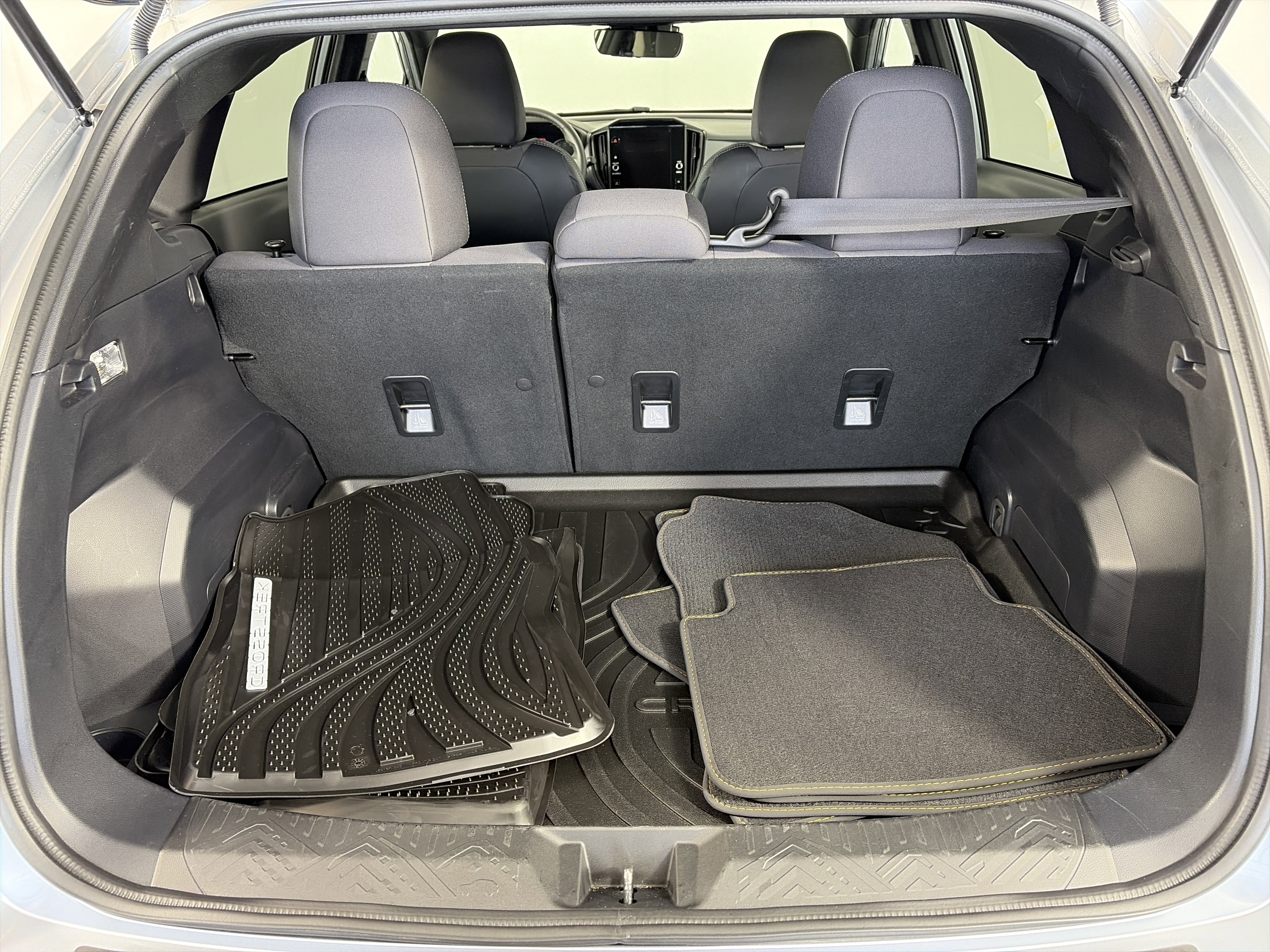 Used 2025 Subaru Crosstrek 2.5i Sport w/ Crosstrek Mirror Package image 14